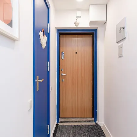 Slow-down, Relax, Take It Easy In Artsy Oasy Апартаменты